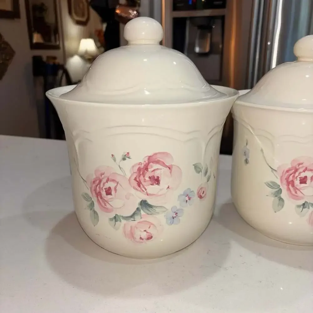 Pfaltzgraff Secret Rose Ceramic Canister Set Of 4 With Lids 506-509
